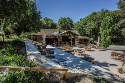 Het restaurant van de camping