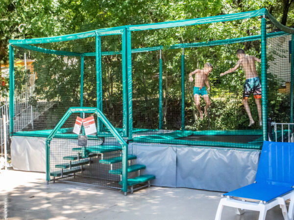 Trampoline du camping